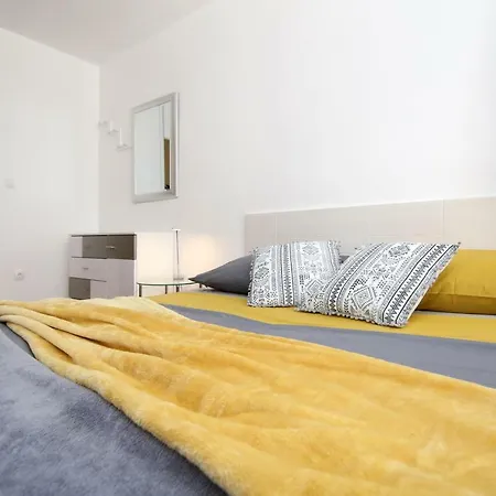 Sunshine Apartman *